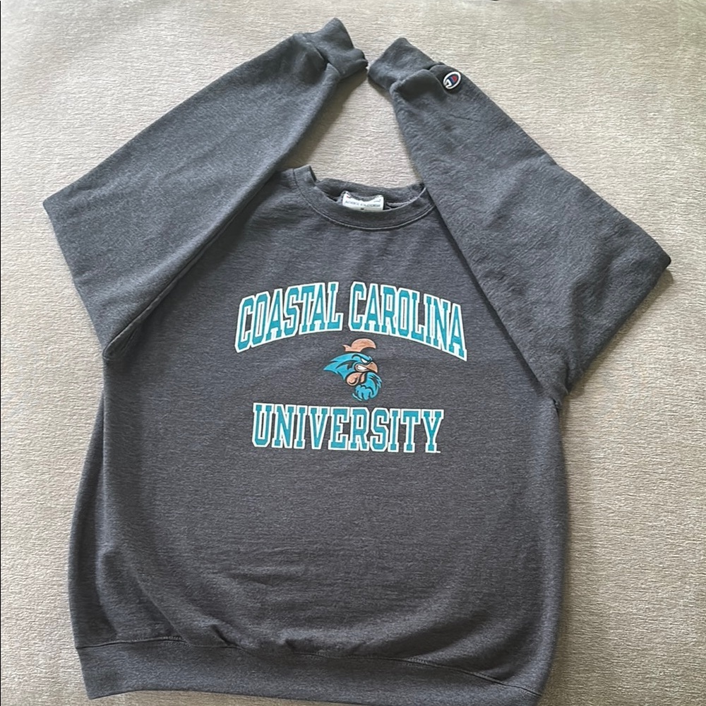 Coastal Carolina University Champion Gray Crewneck. Men’s Medium.